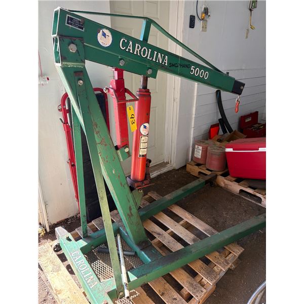 Carolina 5000 lb rolling engine hoist