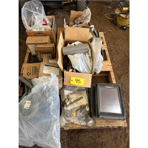 Qty of Case IH 9230 new combine parts & filters etc.