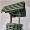Image 3 : Green wooden garden well ornament