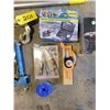 Image 3 : Cable winch, bulb changer, multi-tool set, screwdrivers & misc. tools