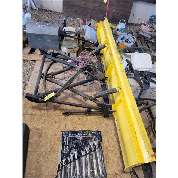 Approx. 6 ft, 12-Volt, front mount snow blade