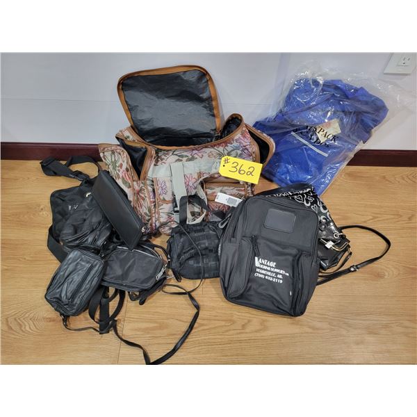 Qty of purses, suitcases