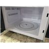 Image 3 : Frigidaire microwave, like new
