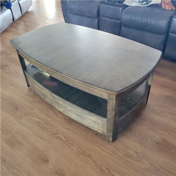 Coffee table with extendable top