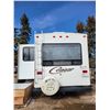 Image 5 : 2011 Cougar 27 ft. Fifth Wheel c/w 1 slide, winter package, orig. owner, has been used very little,