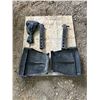 Image 1 : Set of skid shoes & brackets