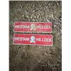 Image 4 : 2- Claas air filters (for a 560 cat lexion combine), 2- Westank Willock metal signs