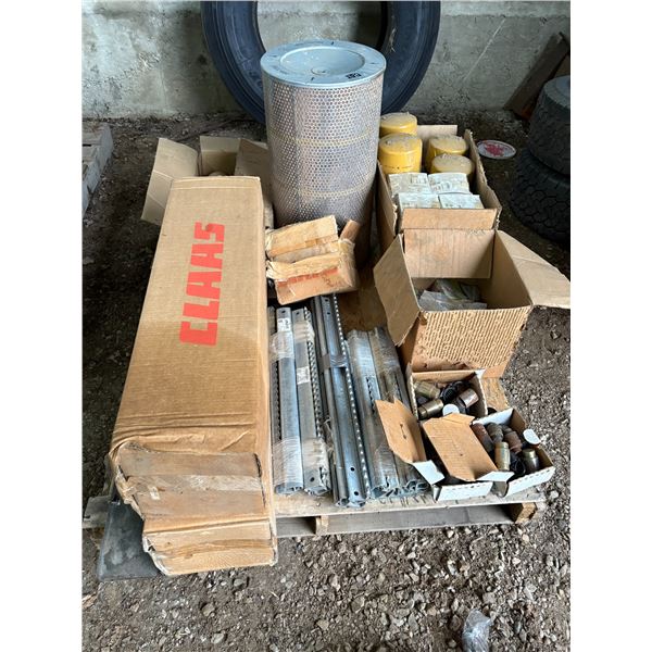 1-Pallet of Claas filters & parts (for a 560 cat lexion combine)