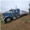 Image 1 : 2005 Blue Peterbilt, cat C15, 475 Hp, 13 spd, showing 472,852 Kms, sleeper, 11R22.5 tires, sliding 5