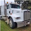 Image 1 : 1992 Kenworth 800, Detroit 60 series, 15 spd trans, showing 768,615 km, sleeper, 11R24.5 tires,  mtd