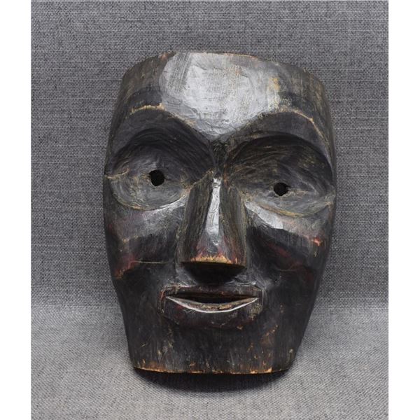 WOODEN MASK