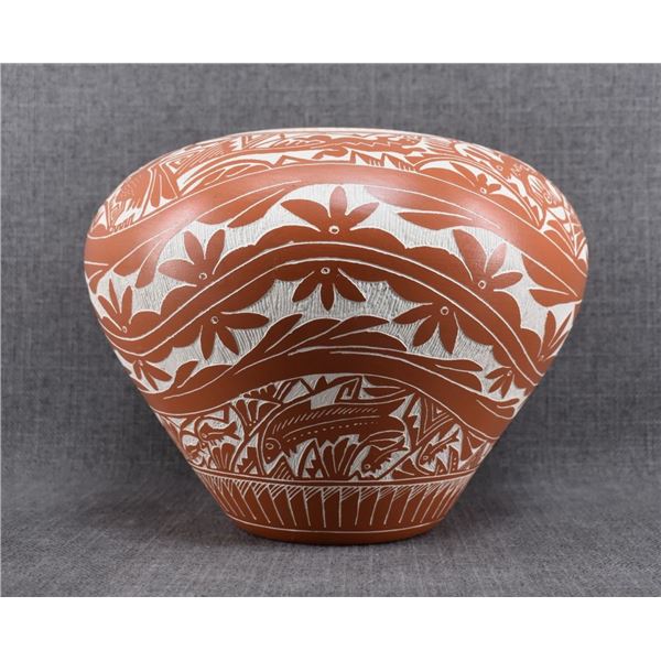 LAGUNA POTTERY VASE (S. R. GARCIA)