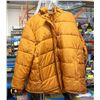 Image 1 : BRAND NEW RUST COLOUR AMAZON ESSENTIALS 3X PUFFER