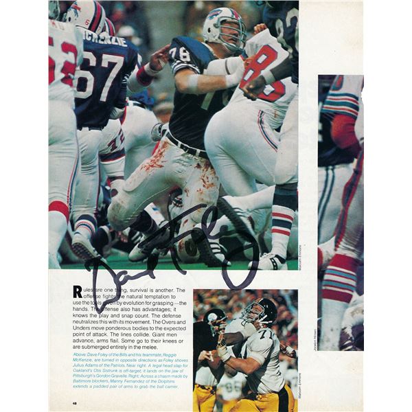 Dave Foley signed magazine photo