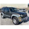 Image 2 : JEEP LIBERTY 2006 T-DONATION