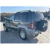 Image 4 : JEEP LIBERTY 2006 T-DONATION