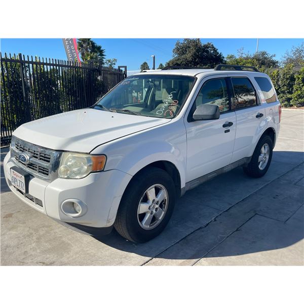 FORD ESCAPE 2010 T-DONATION