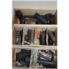 Image 2 : LOT DE 6 BTES DE DOUILLES ET ACCESSOIRES ASST