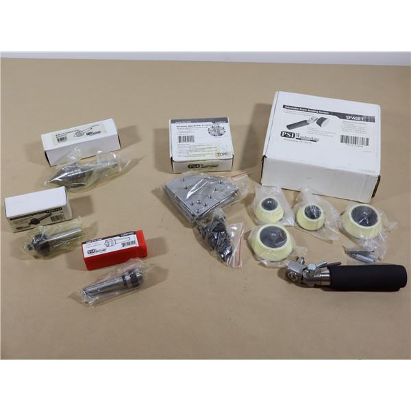 LOT: 5 ACCESSOIRES ASST