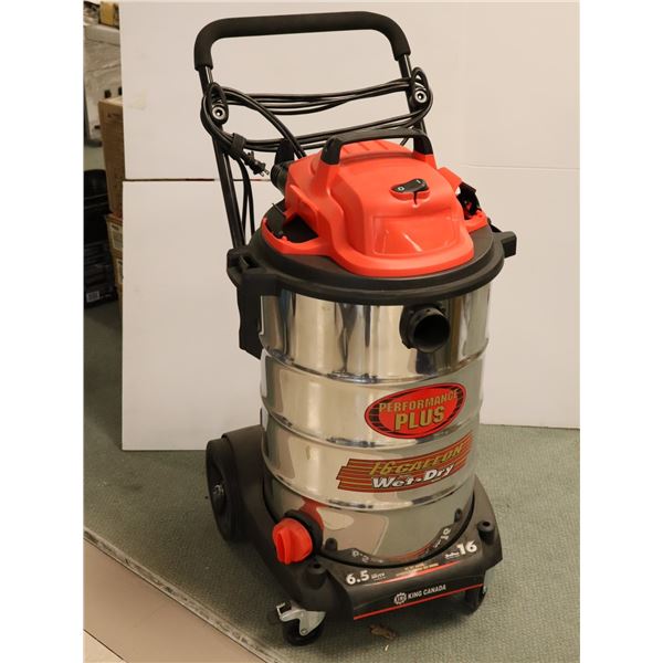 ASPIRATEUR HUMIDE-SÉCHANT 16g KING CANADA