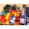 Image 2 : LOT DE 70 BACS ASST