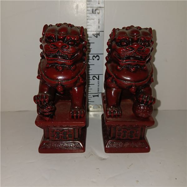 Pair of Resin Foo Dogs For Protection & Good Luck
