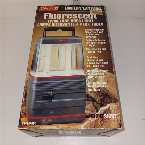 Vintage Coleman Fluorescent Twin Tube Area Light Lantern in Box - Estate