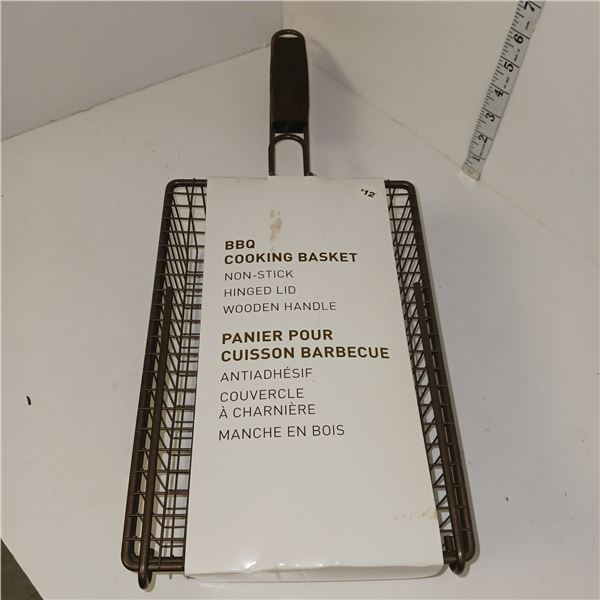 New BBQ Cooking Basket - NOn-Stick