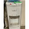 Image 2 : Vitapur cold/hot water dispenser