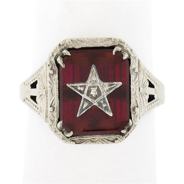 Antique Art Deco 14K Gold Red Stone Order of Easter Star Engraved Masonic Ring