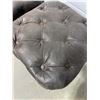 Image 2 : 2 Palecek Button Cube Ottomans