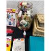 Image 3 : Assorted Sewing Notions