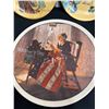 Image 2 : Assorted Decorative Plates