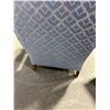 Image 5 : Vintage Upholstered Chair