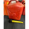 Image 3 : 6 Assorted Jerry Cans