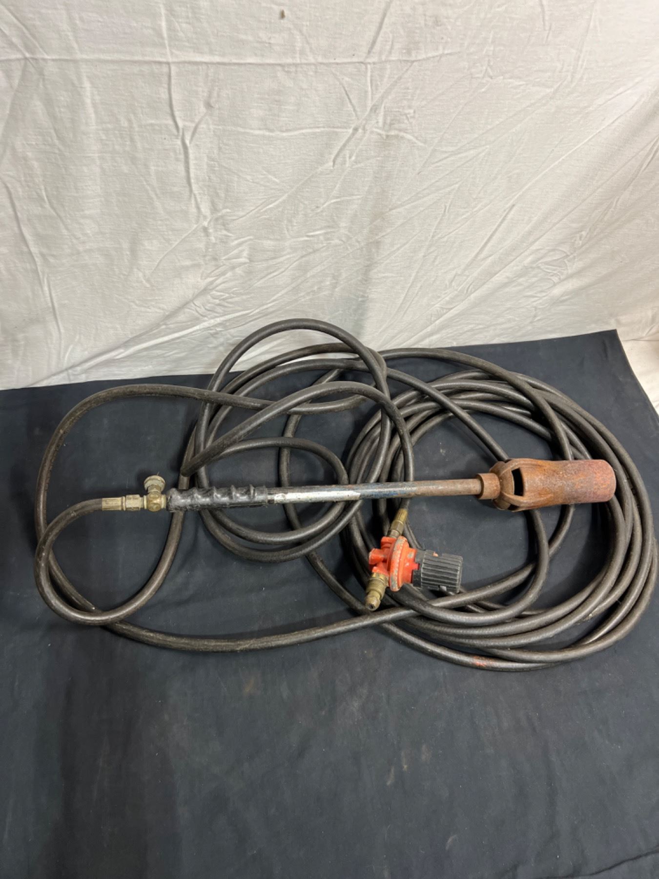 Tiger Torch, Hose &. Regulator - Sunrise Estate Services Ltd