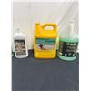 Image 3 : Assorted Cleaning Solutions