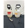 Image 1 : 2 One Gallon All Purpose Sprayers