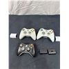 Image 2 : 3 X Box Controllers