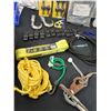 Image 4 : Assortment of Rope, Chain, Hooks & More