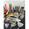 Image 3 : Assorted Painting & drywalling Supplies