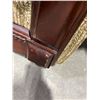 Image 5 : 2 Oversized Upholstered Armchairs With Wooden Accents