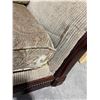 Image 7 : 2 Oversized Upholstered Armchairs With Wooden Accents
