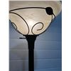 Image 2 : Floor Lamp with 2 Lights