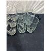 Image 4 : Assorted Glasses
