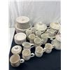 Image 2 : Cordella Stoneware Dish Set
