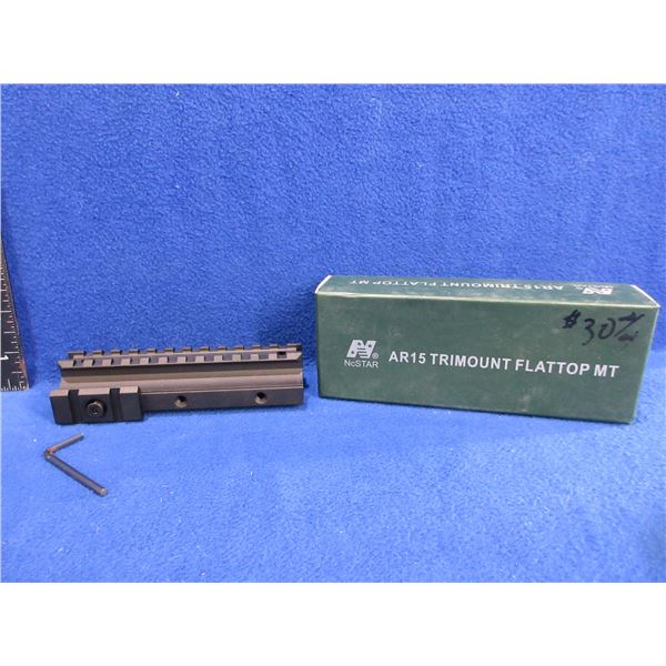 NEW - NcSTAR AR15 Trimount Flattop Scope Mount