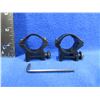 Image 1 : 1" Scope Rings with Allen Key - 1 Screw is Missing