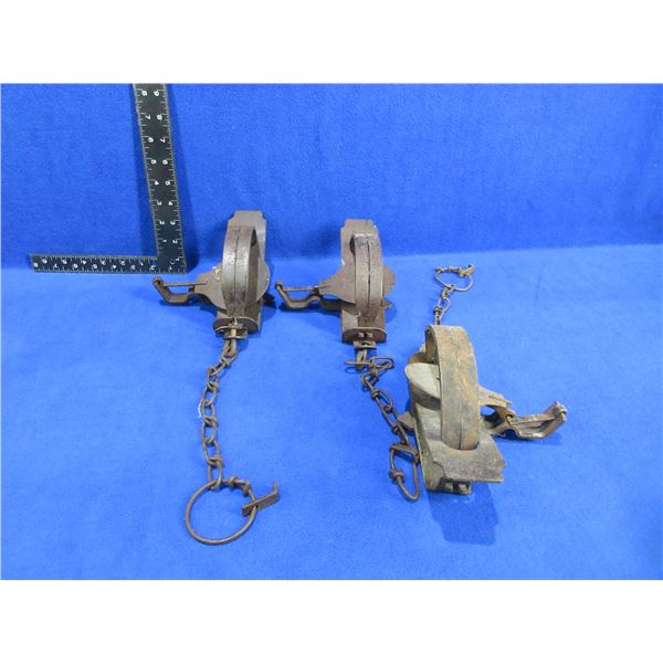 3 Vintage Oneida Victor #3 Animal Jump Traps
