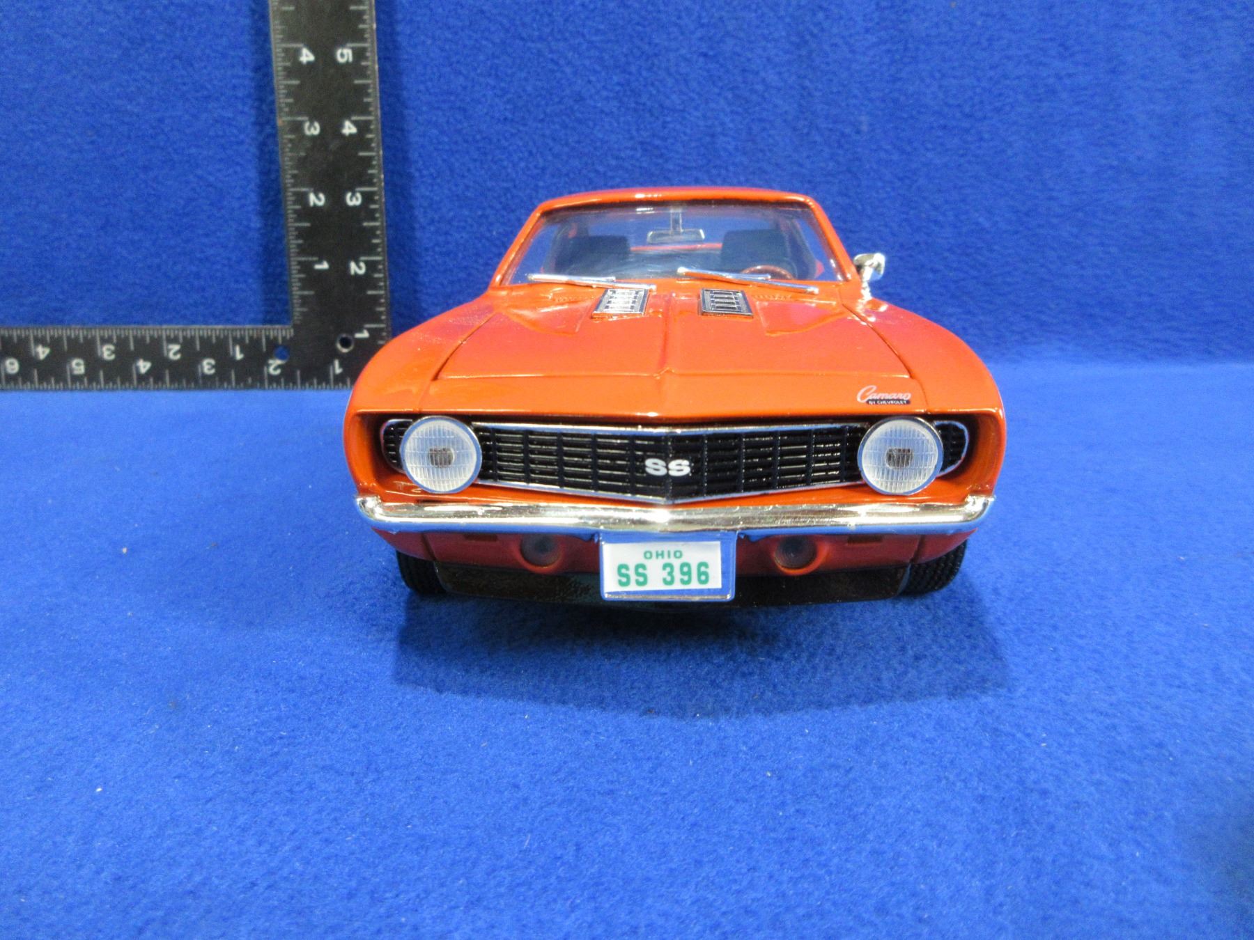 1969 Camaro SS 396 Die Cast Car 1/18 Scale ERTL